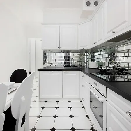 Supreme Apartament Mazowiecka By Renters Lejlighed *